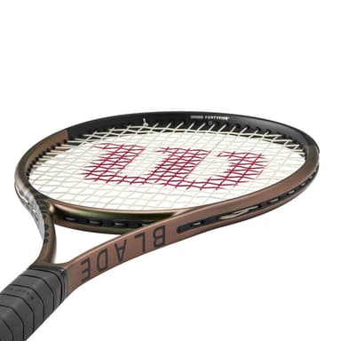 Wilson Blade 98 18X20 V8.0 Frm 2, Tennismailat 2 (4 1/4)