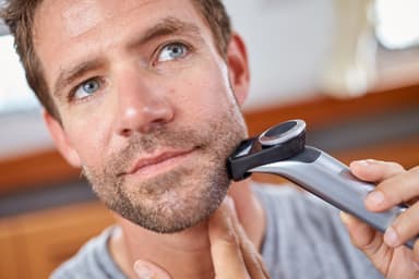 Philips OneBlade Pro partatrimmeri QP6520/20