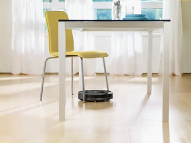 iRobot Roomba 681 robotti-imuri
