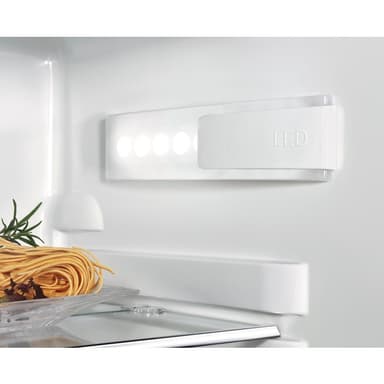 AEG jääkaappi S74010KDW0