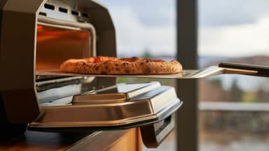 Ooni Volt 12 pizzauuni
