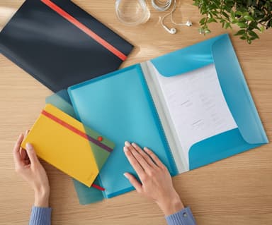 Leitz Cosy läppäkansio taskulla