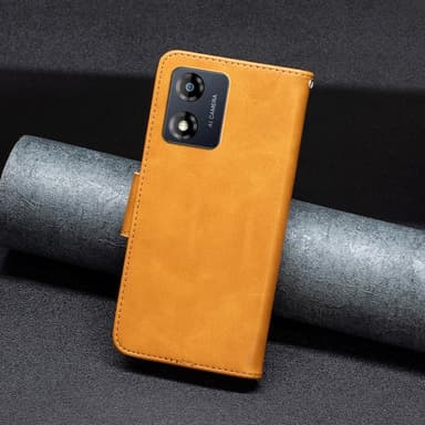 SKALO Motorola Moto E13 4G Lompakkokotelo PU-nahkaa - Keltainen