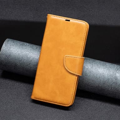 SKALO Motorola Moto E13 4G Lompakkokotelo PU-nahkaa - Keltainen