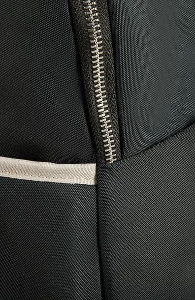Samsonite Nefti 14.1" kannettavan reppu (musta)