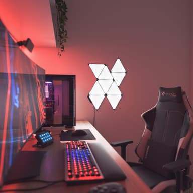 Nanoleaf Shapes Triangles aloituspakkaus NL47-0102TW (9 paneelia)