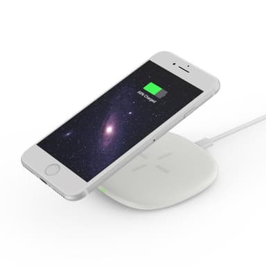 NÖRDIC Qi-sertifioitu langaton pikalaturi 10 W, Android ja Apple, valkoinen