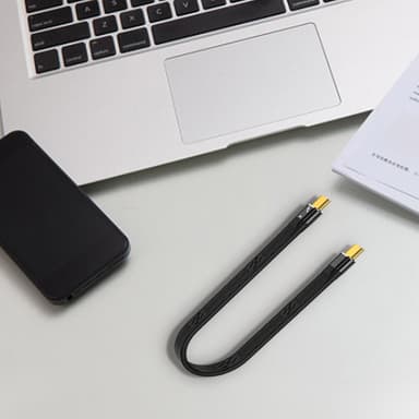 NÖRDIC lyhyt litteä kaapeli Thunderbolt 4 14cm 40Gbps data 8K video PD 100W yhteensopiva TB3:n ja USB4:n kanssa