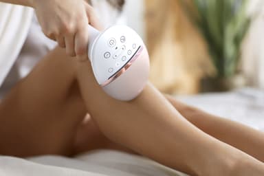 Philips Lumea Prestige IPL-valoimpulssilaite BRI950/00