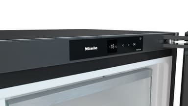 Miele Pakastin FNS 4782 E N (BlackSteel ovi)
