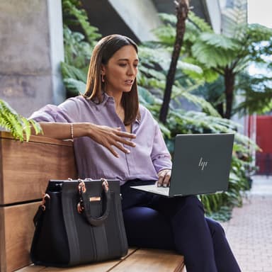 HP Elite Dragonfly Chromebook 13.5" Chromebook (Harmaa)