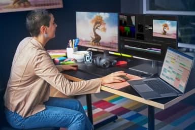 HP ZBook Studio G9 16" kannettava tietokone (Harmaa)