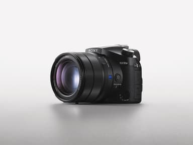 Sony Cyber-Shot RX10 Mark 4 digitaalikamera