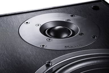 Magnat Monitor S30 -kaiutinsarja (musta)