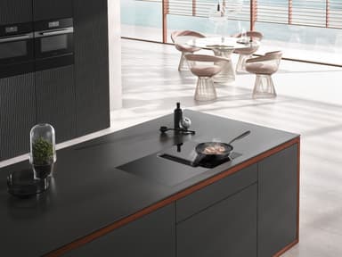 Miele Tuuletettu keittotaso KMDA 7272 FL-U Silence (musta)