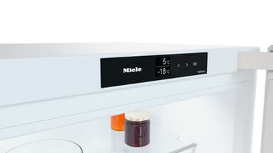 Miele jääkaappipakastin KFN 4395 DD (valkoinen)