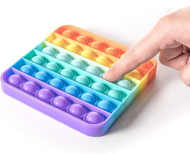 Pop it Fidget Toy neliön sateenkaaren värit