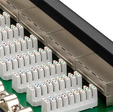 Goobay CAT 6 10 tuuman (25,4 cm) patch-paneeli, 12 porttia