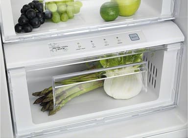 Electrolux Side-by-Side EAL6140WOU (177 cm)