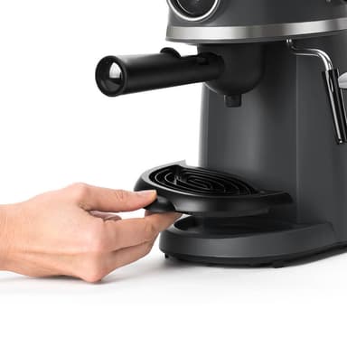 BLACK+DECKER Höyrykahvinkeitin 3,5 Bar