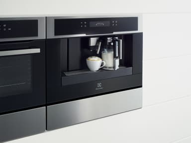 Electrolux lämpölaatikko EED14700OX (teräs)
