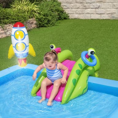 Bestway Little Astronaut Play Center 2