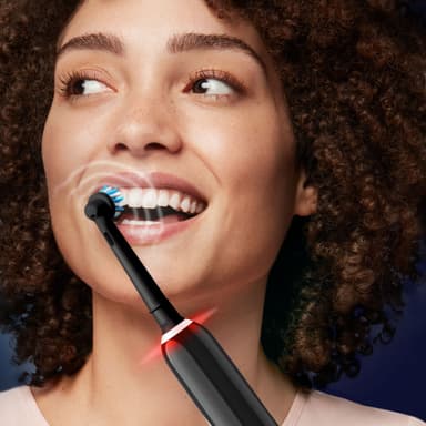 Oral-B Pro 3 sähköhammasharja (musta)