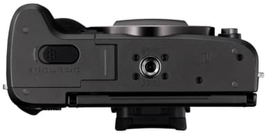 Canon EOS M5 hybridikamera (runko)