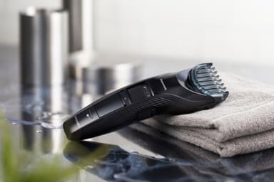Panasonic hiustenleikkuukone ja partatrimmeri ER-GC51-K503