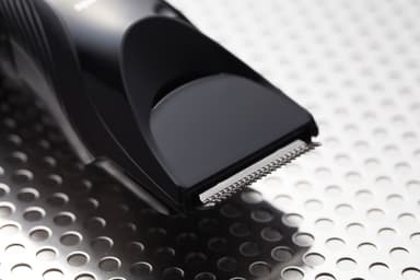 Panasonic hiustenleikkuukone ja partatrimmeri ER-GC51-K503