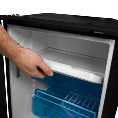 46L Kompressori-jääkaappi – Musta