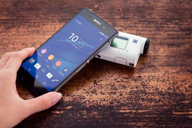Sony FDR-X1000 actionkamera vesitiiviillä suojalla