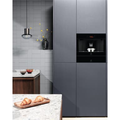 Electrolux Kahvikone EBC85H (Musta)