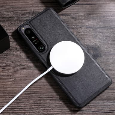 SKALO Sony Xperia 10 V PU Nahka Hybrid Magnetic Ring Suojakuori - Musta