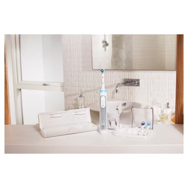 Oral-B Genius 8000S sähköhammasharja (valkoinen)