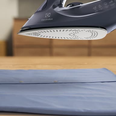 Electrolux Refine 600 silitysrauta E6SI14MN