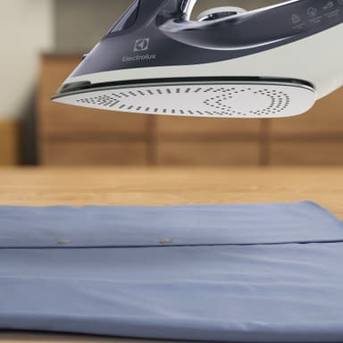 Electrolux Refine 600 silitysrauta E6SI12MN