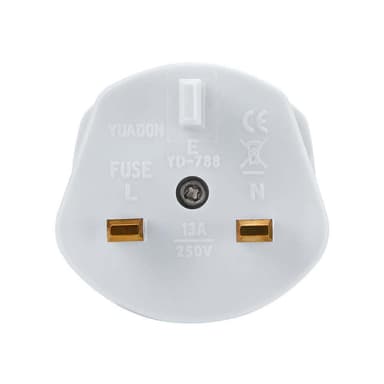 4x Sovitin Travel muunnin Converter (uk tyyppi g