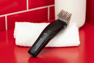 Remington X Series X3 Power hiustenleikkuukone lahjapakkaus HC3000GP