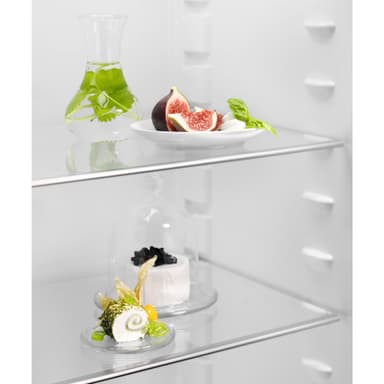 Electrolux Jääkaappi LRB3AE12S