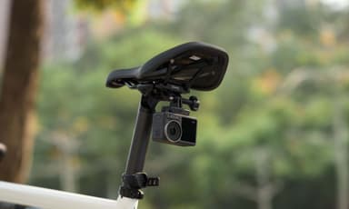 DJI Osmo Action kiinnike pyörän satulan kiskoon