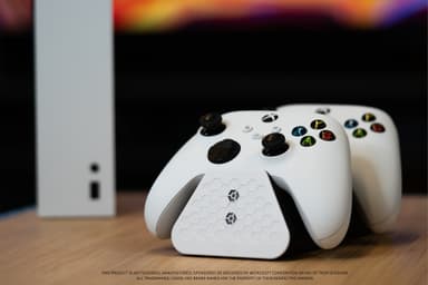 Gioteck Duo Xbox Charging latausasema peliohjaimille