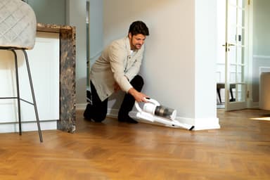 Nilfisk S1 Home Plus johdoton varsi-imuri 128390165 (valkoinen)