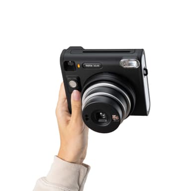 Fujifilm Instax Square SQ40 pikakamera (musta)
