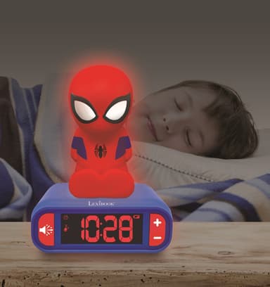Herätyskello, jossa on yövalo 3D-suunnittelu SpiderMan ja äänitehosteet