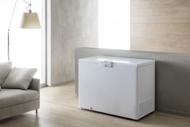 Whirlpool arkkupakastin WHE4600