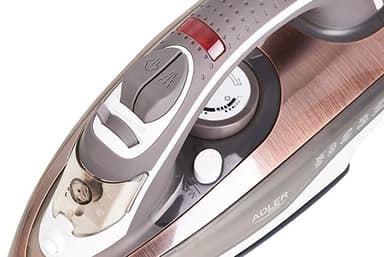 Adler AD 5030 silitysrauta, 3000W - beige/valkoinen
