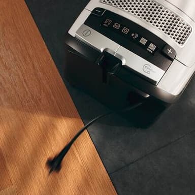Miele Complete C3 Medicair pölynimuri 12032690 (valkoinen)