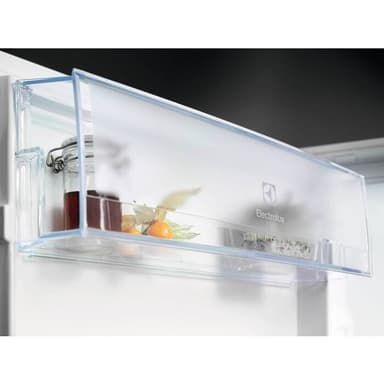 Electrolux jääkaappi LXB3AF82R integroitava