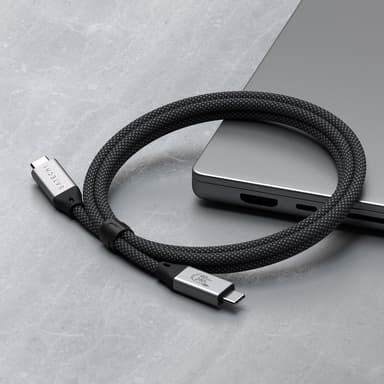 Satechi USB-C 4 kaapeli 1,2 m (musta)